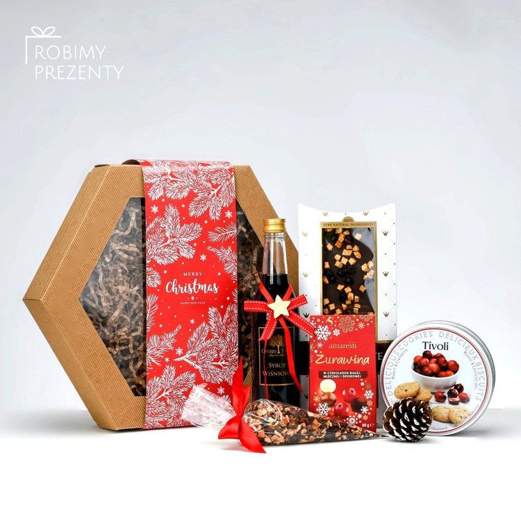 Świąteczne brązowe pudełko sześciokątne z okienkami, syropem wiśniowym, żurawiną w czekoladzie i cookies